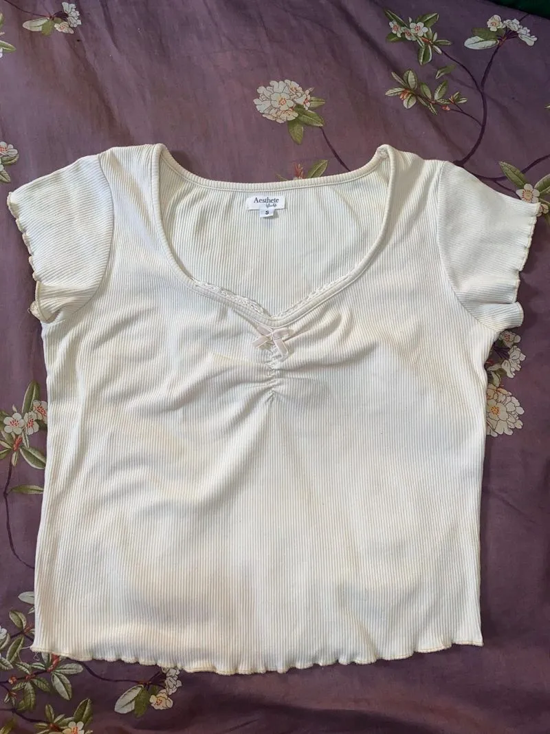Lace top photo 1