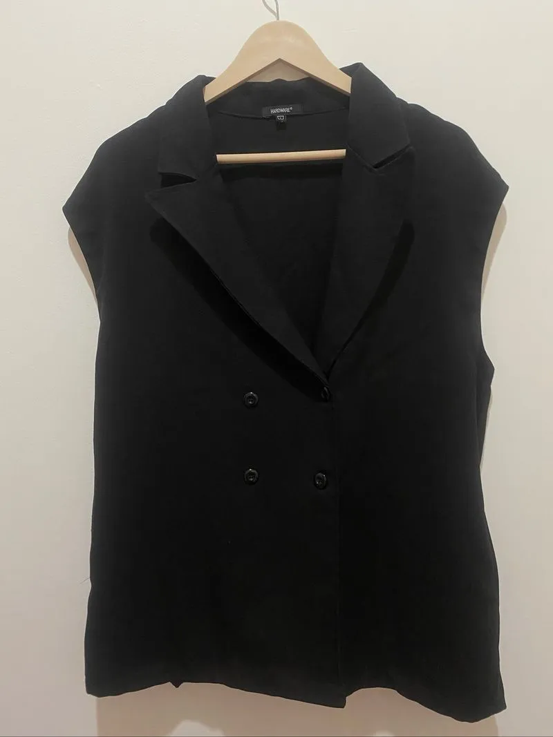 Blazer Sleeveles photo 1