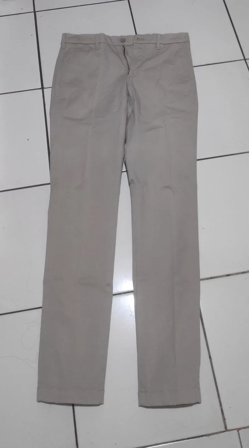 Uniqlo beige workpants photo 1