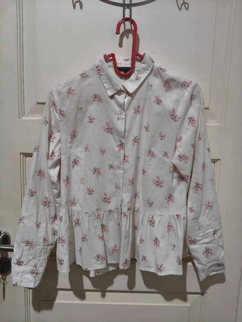 Flower White Peplum Shirt photo 1