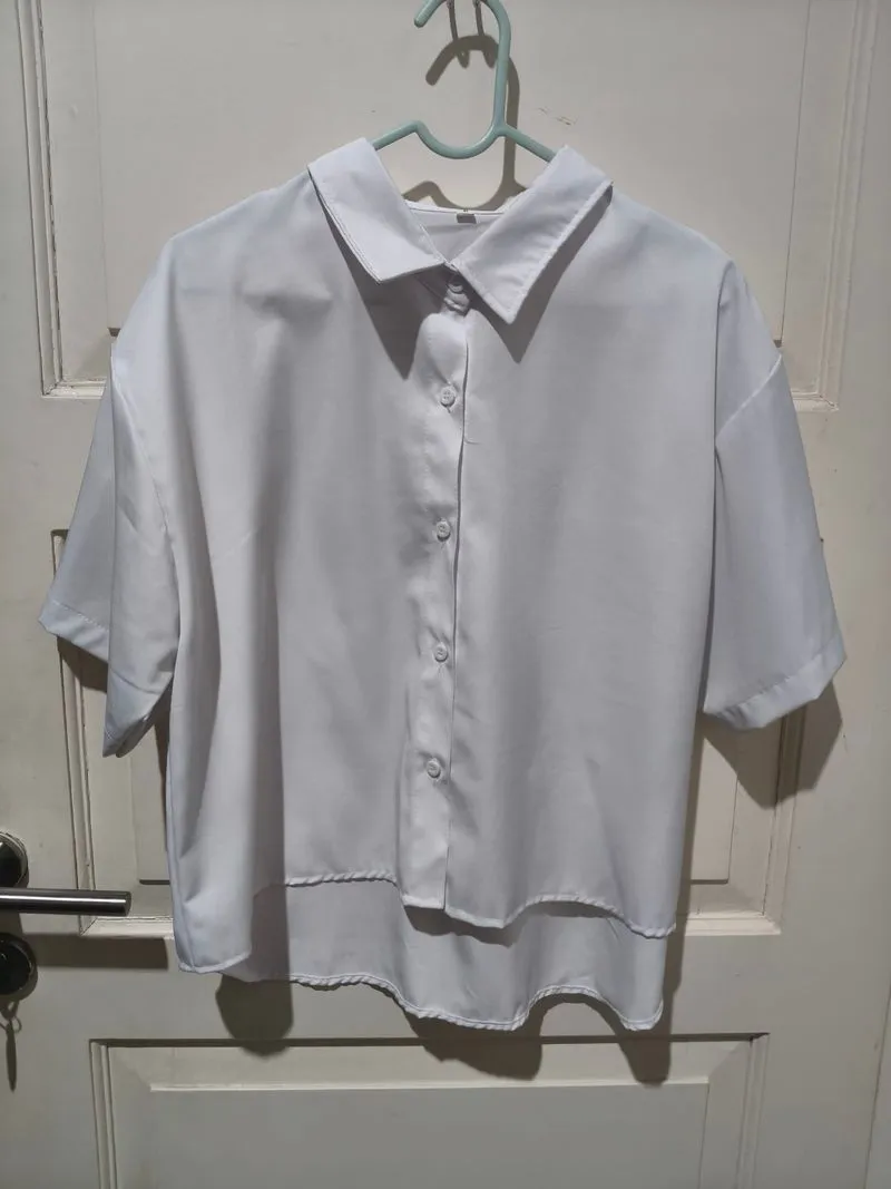 Oversized White Shirt photo 1