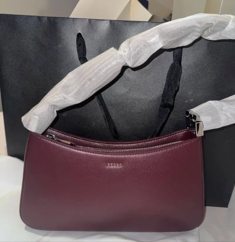 Pedro Jatte Shoulder Bag warna wine photo 1