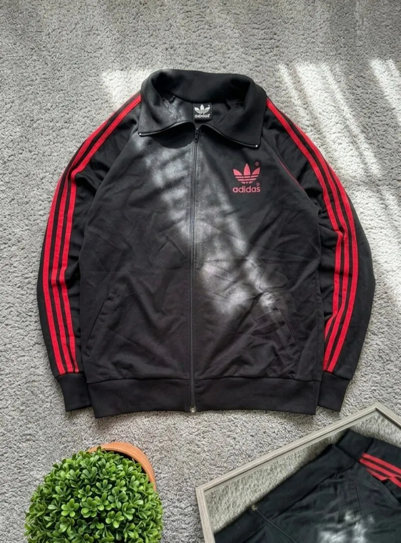Tracktop Adidas Europa photo 1