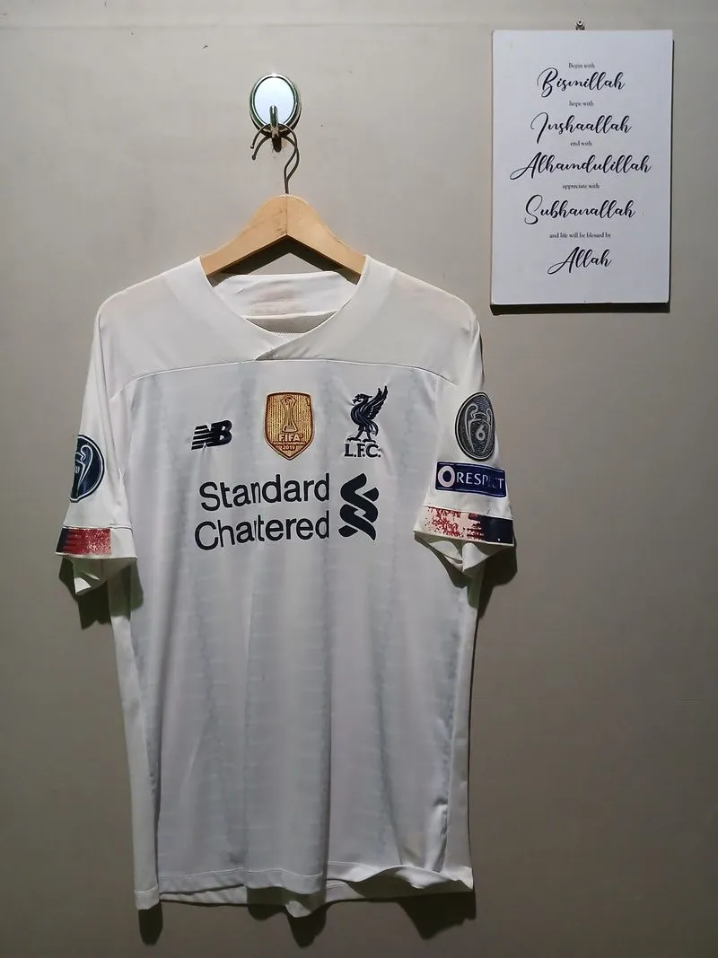Jersey Liverpool Away 2019/2020 photo 1