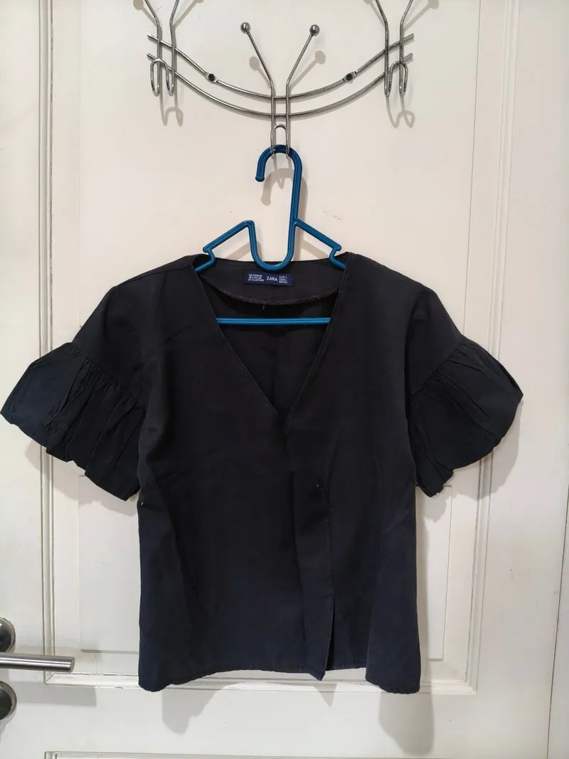 ZARA Black Top photo 1