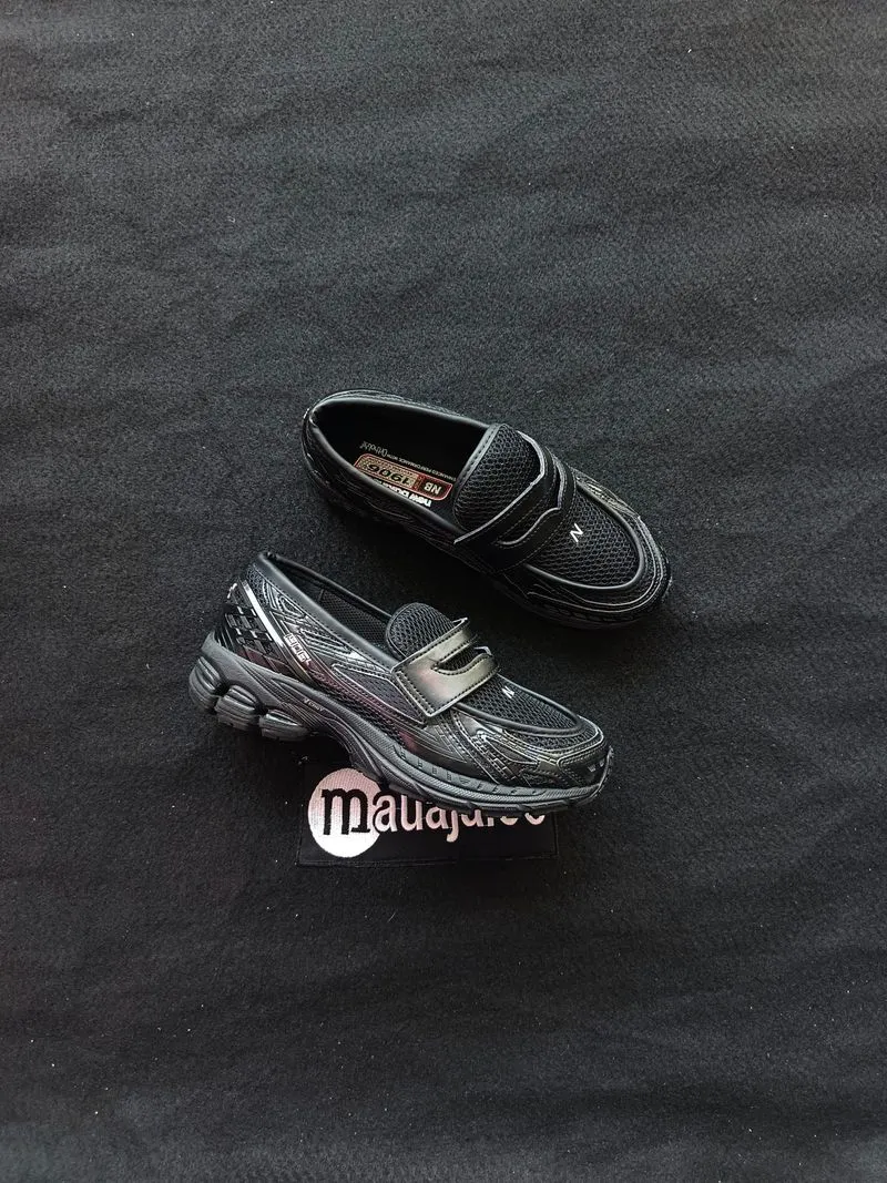 New Balance 1906L Loafers Full Black photo 1