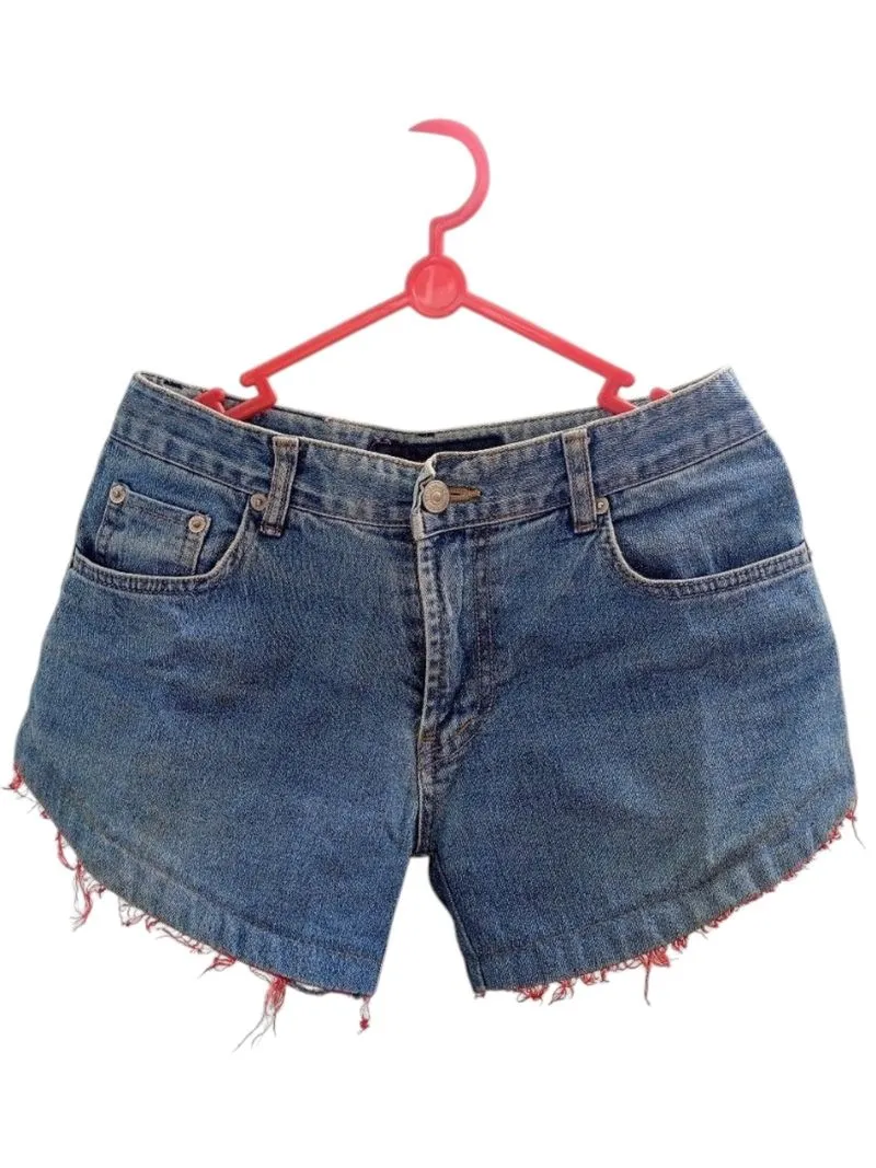 T&M Jeans Vintage Denim Shorts photo 1