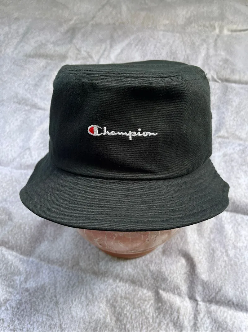 Champion Bucket Hat photo 1