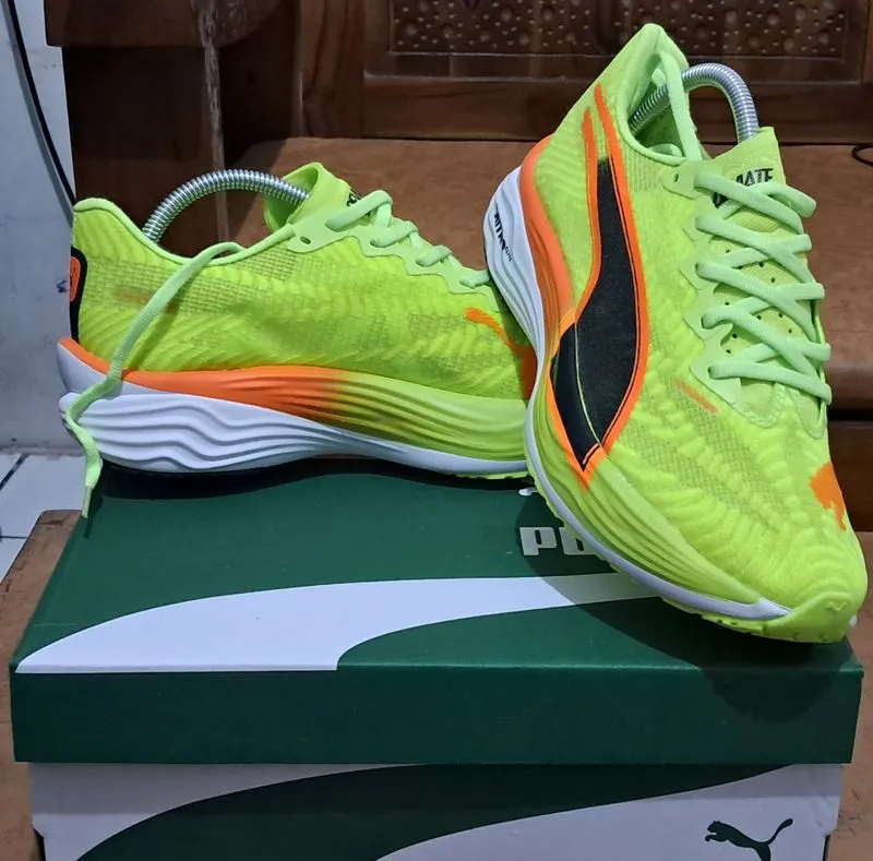 Running Shoes Puma  photo 1