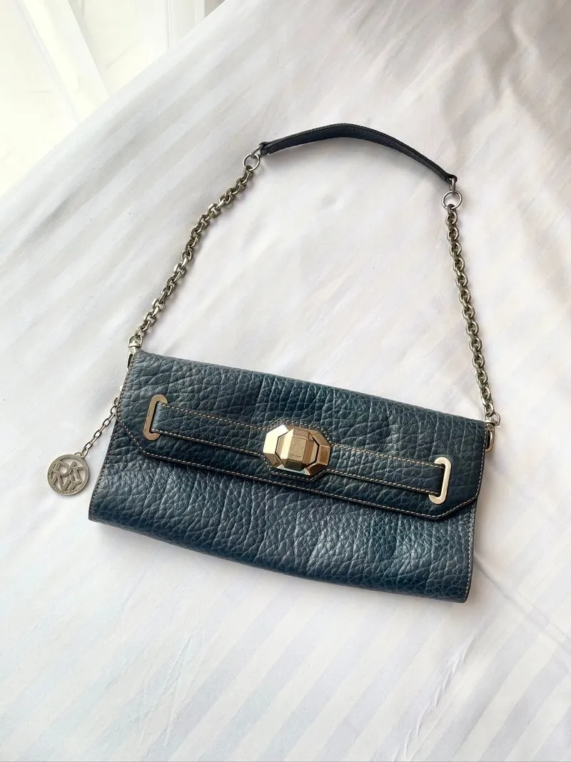 2000’s DKNY NAVY GENUINE LEATHER SHOULDER photo 1