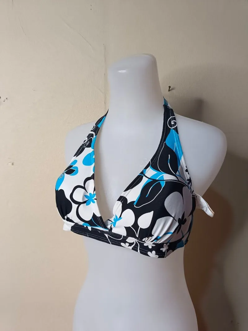 Bikini / top bra / crop top size m defect  photo 1