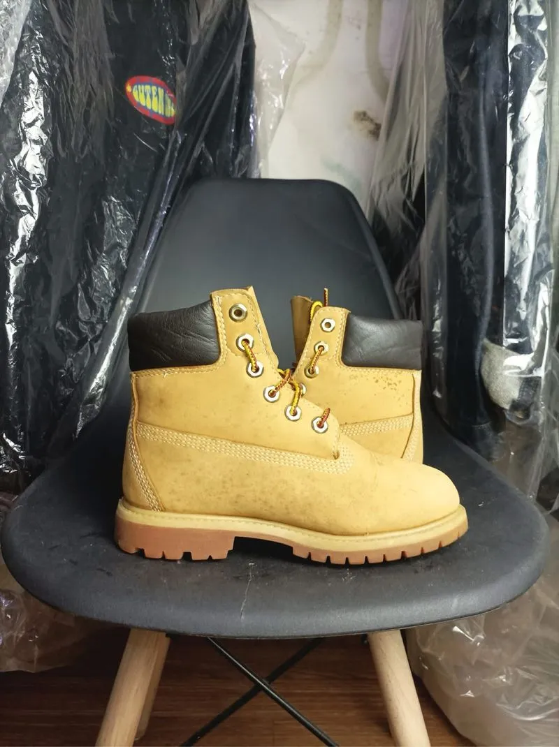 sepatu boots timberlands photo 1