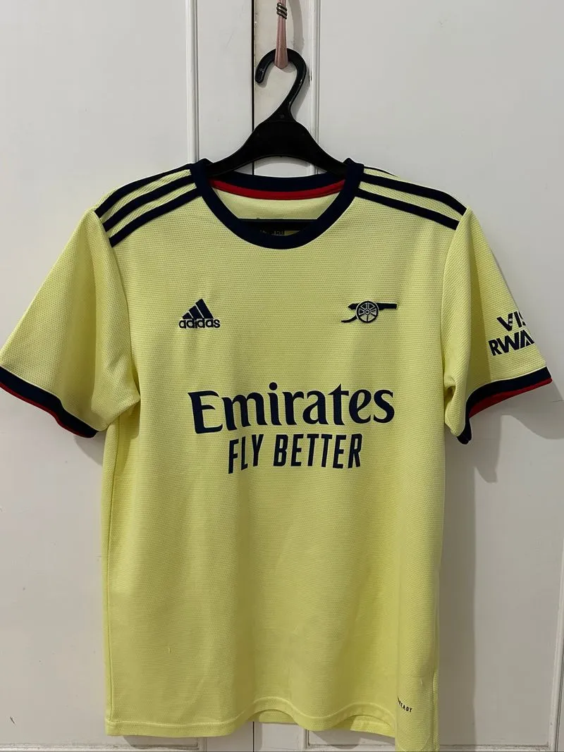 Jersey Arsenal 2021/22 Away photo 1