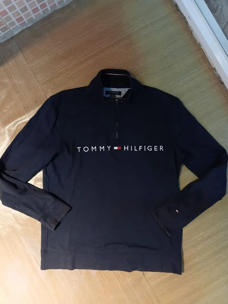 Tommy hilfiger photo 1