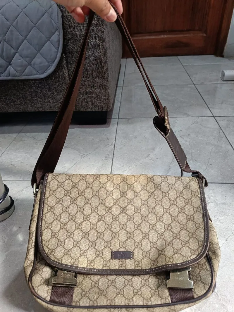 Tas Sling Bag Gucci Vintage With Serial Number photo 1
