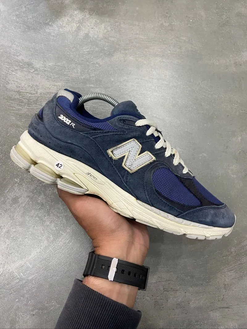 New Balance 2002R Navy Grey (M2002RHL) photo 1