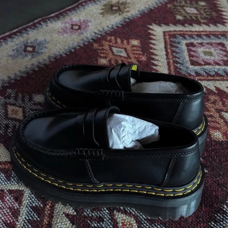 Dr Martens Loafers Double Stitches photo 1