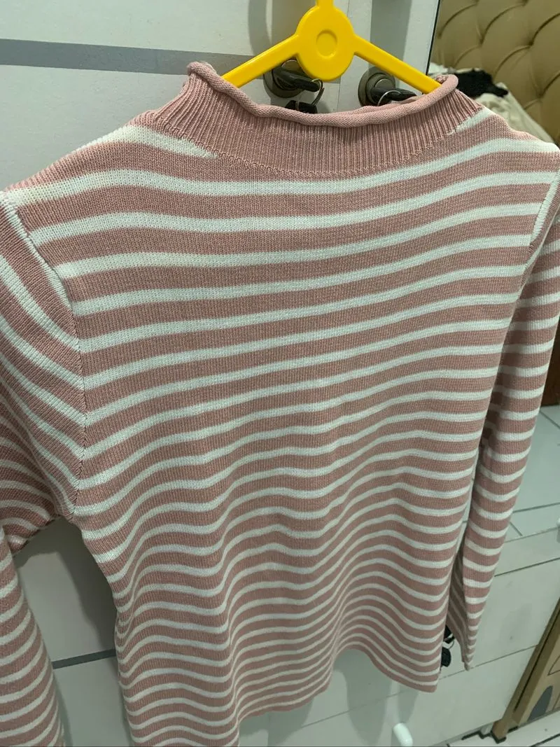 striped knit top photo 1