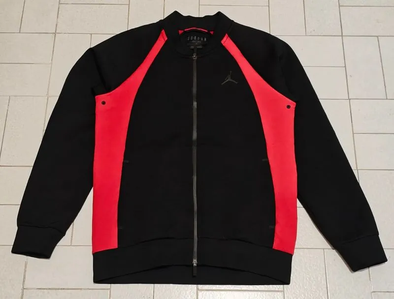 Jaket Sport Casual Air Jordan Flight Tech Hitam Merah photo 1