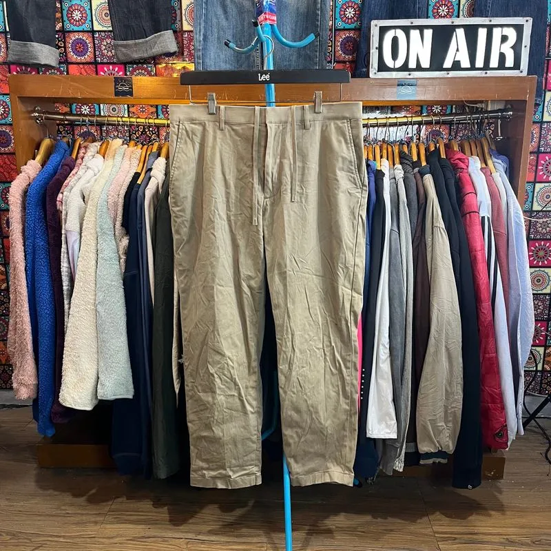 Uniqlo Cotton Relax Ankle Pants Sample Item photo 1