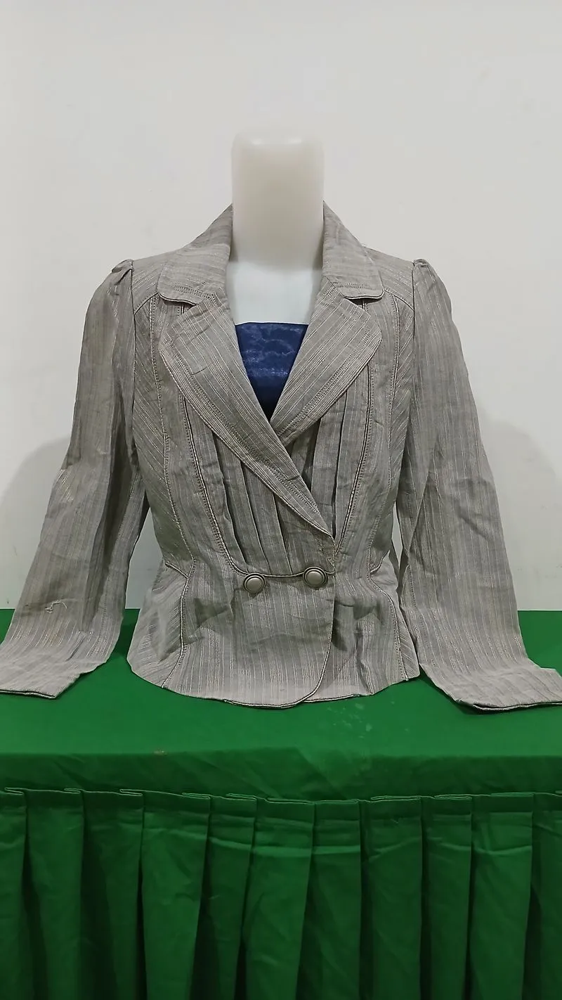 BW.04 BLAZER WANITA BRAND EMC photo 1