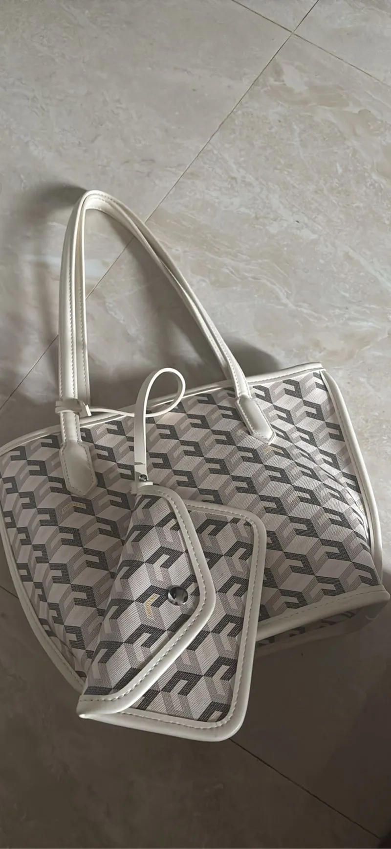 Russo Minni Tote Bag photo 1