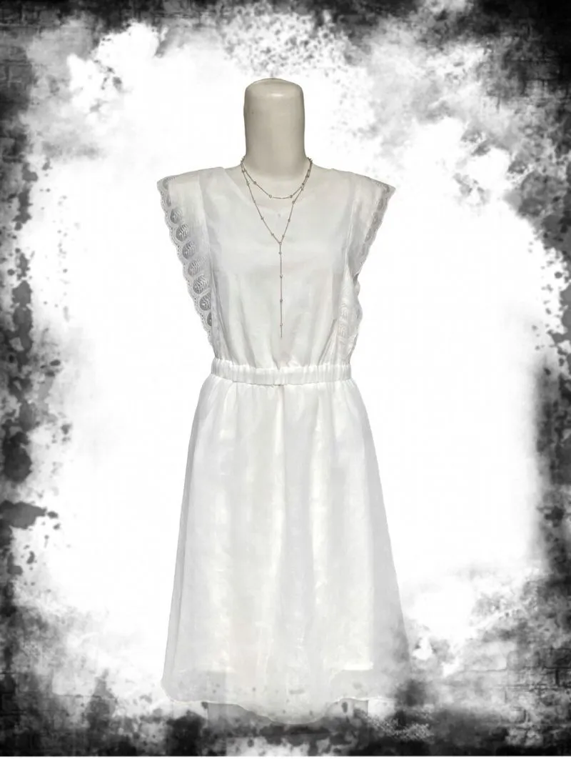 VINTAGE WHITE MIDI DRESS🤍🫧 photo 1