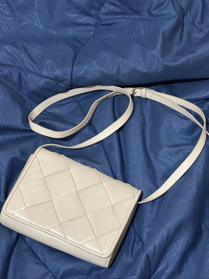 H&M Cream Bag photo 1