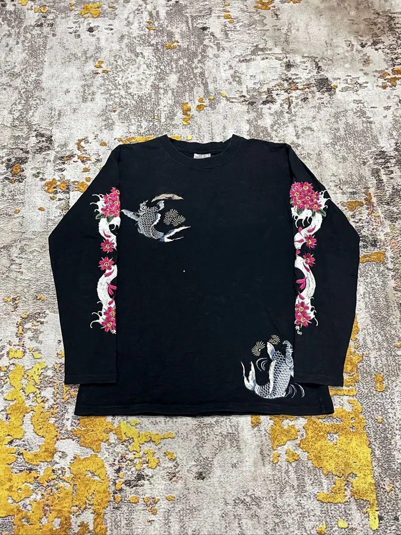 Sukajan Long Sleeve photo 1