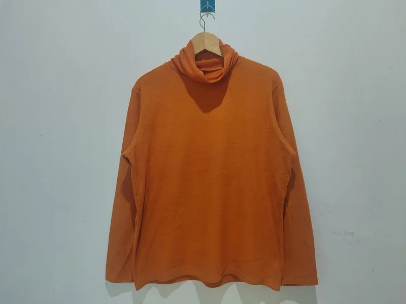 Sweatshirt Turtleneck Uniqlo original size L fit XL photo 1