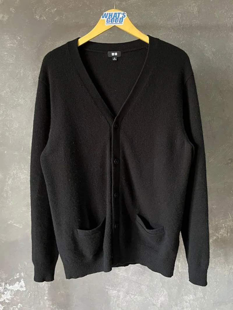 UNIQLO WOOL CARDIGAN photo 1