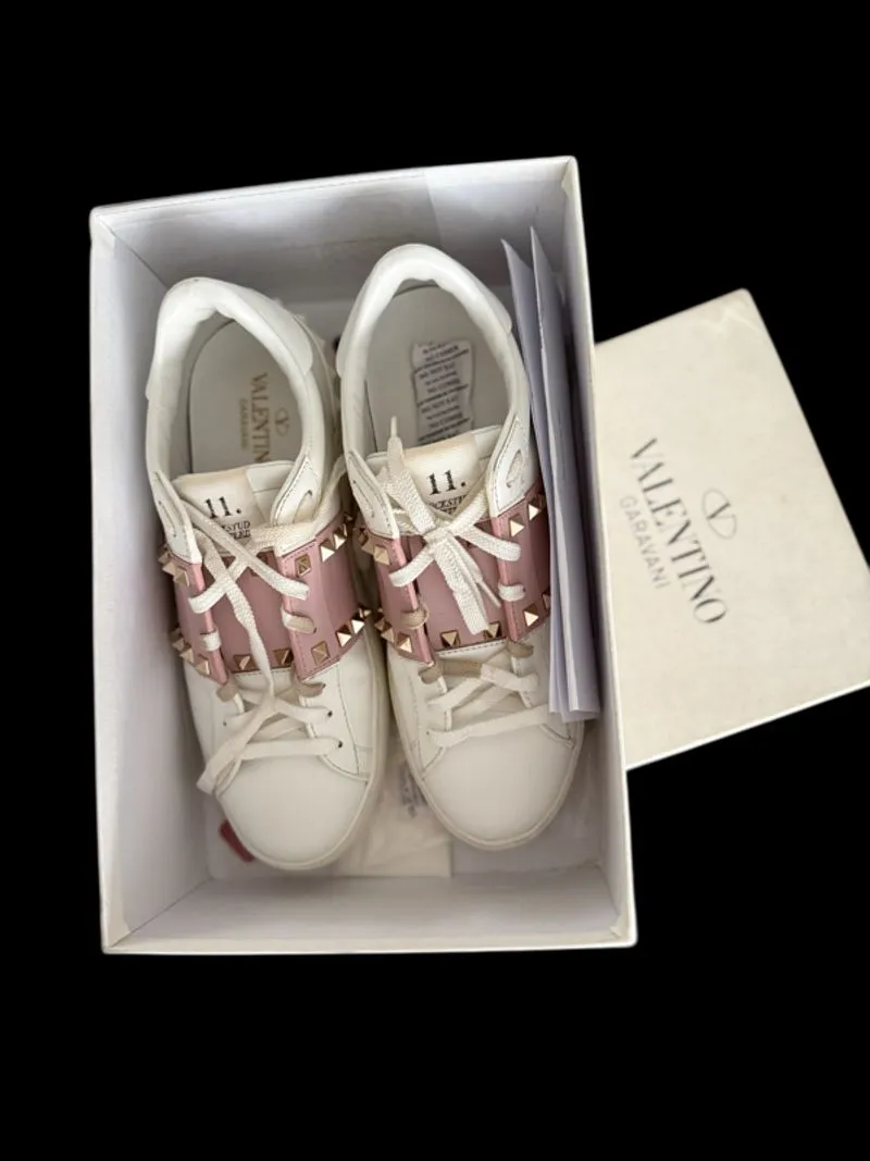 VALENTINO Garavani Rockstud Sneakers White Pink Size 39 photo 1