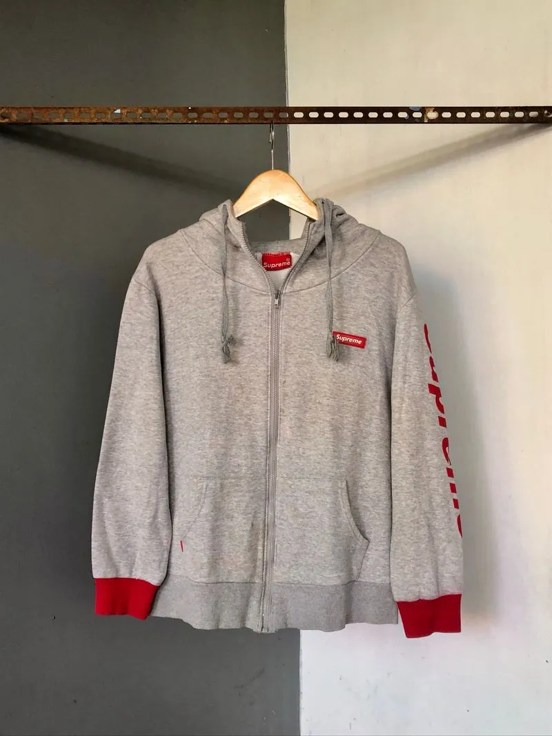 Supreme Logo Box Hoodie Zipper Jacket photo 1