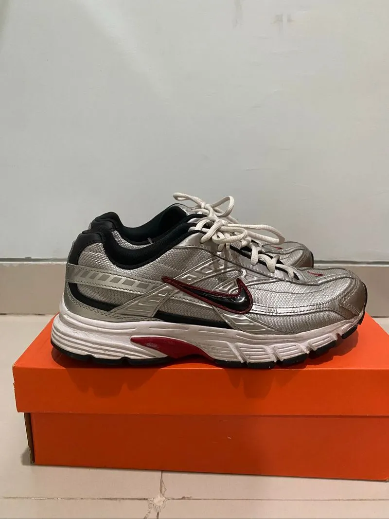 Nike initiator  photo 1