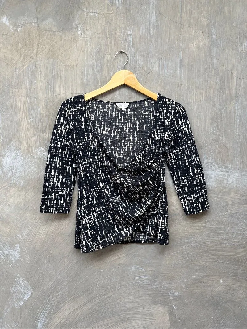 Authentic Max Mara Women T-Shirt photo 1