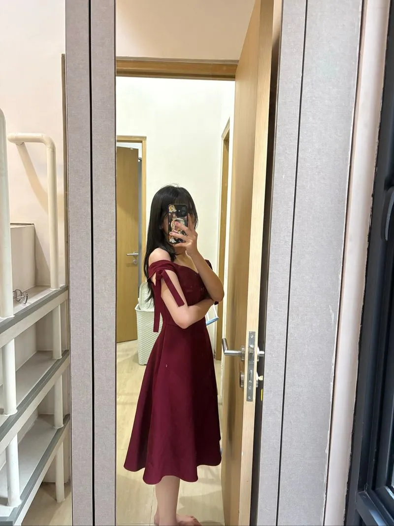 Dressing Paula Maroon Sabrina Dress photo 1