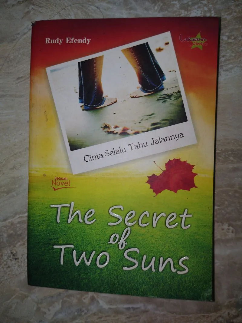 Buku The secret of two suns photo 1