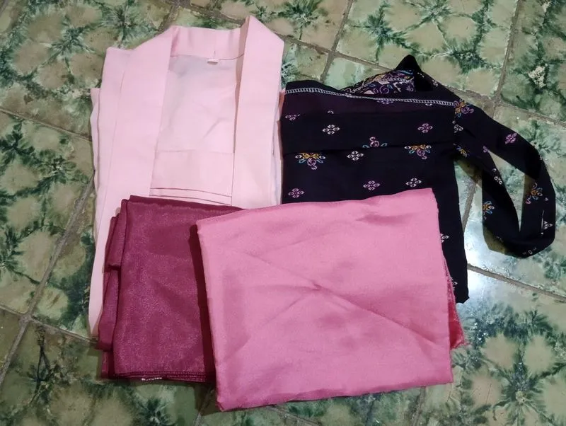 KUTUBARU PRELOVED  photo 1