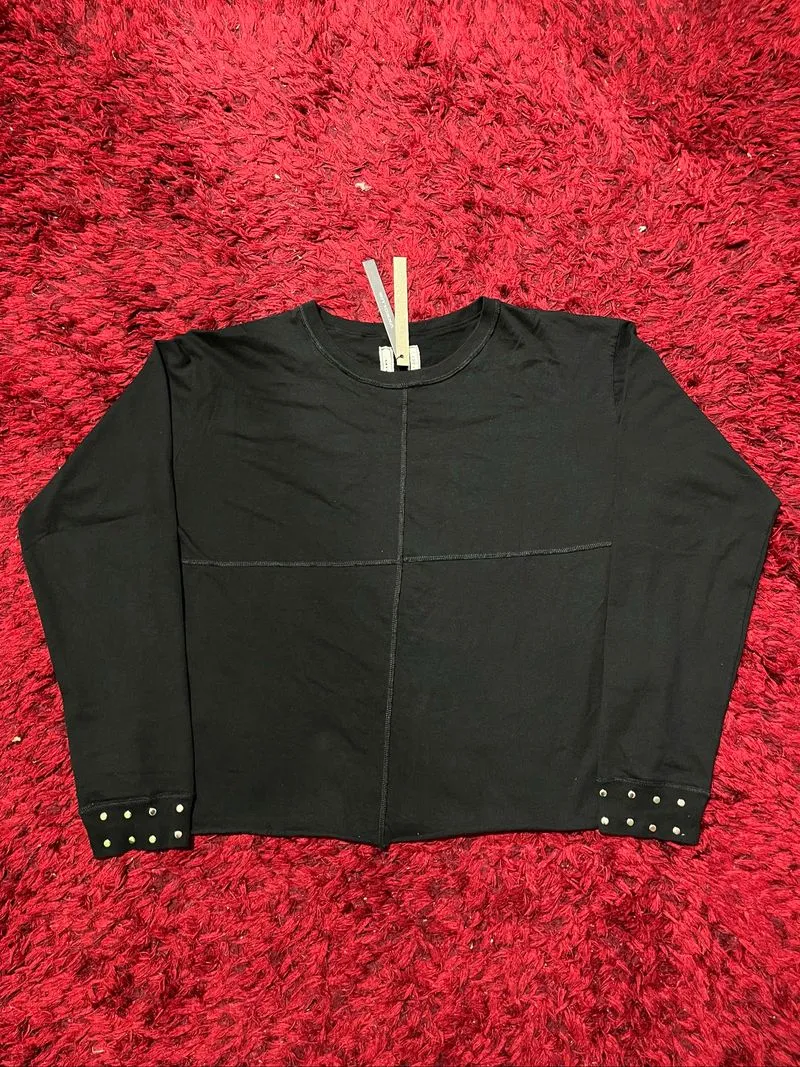 blackstone raw edge longsleeve photo 1