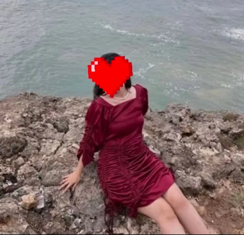 Satin Prom dress🥀 photo 1