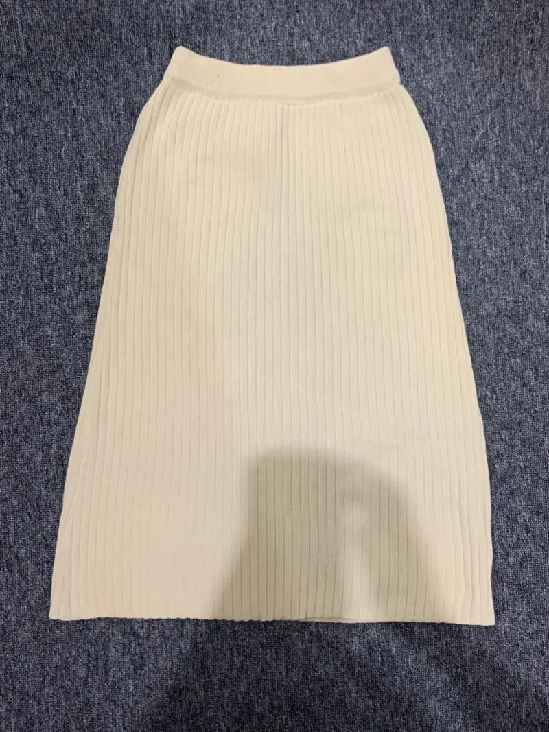 Rok Cream photo 1