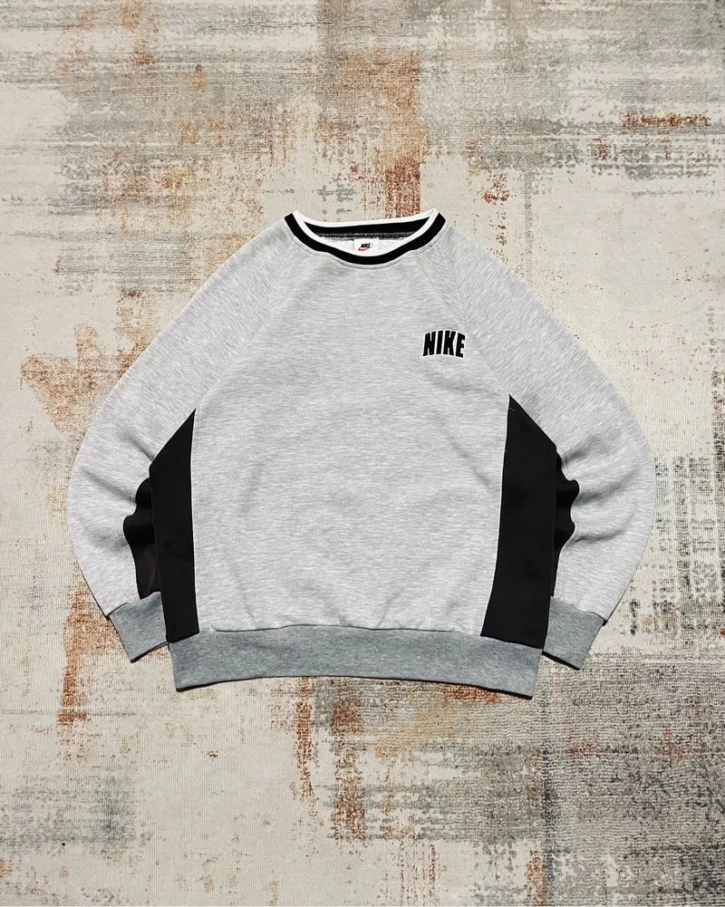 Vintage Nike 90s Crewneck photo 1