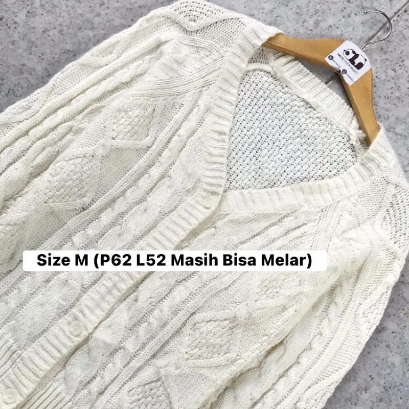 Cardigan Kepang Gu Uniqlo photo 1