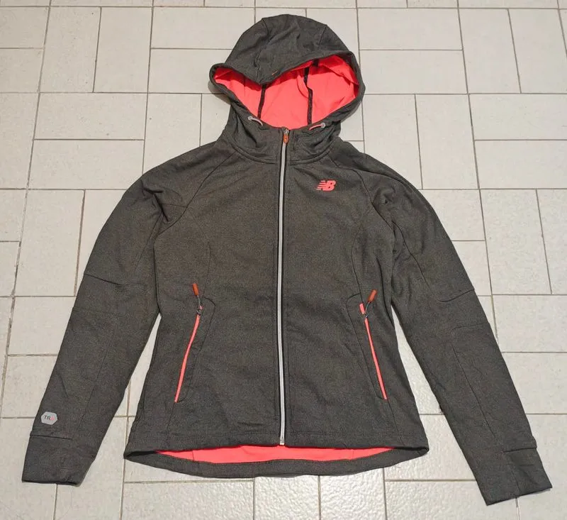 Jaket Sport Outdoor Tebal New Balance TRN Abu photo 1