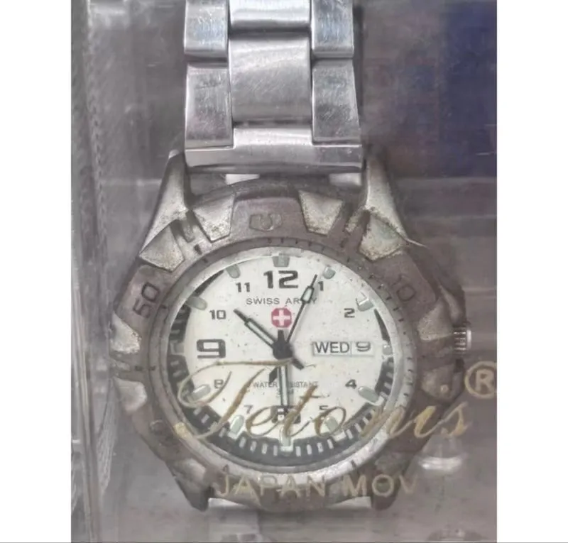 Jual jam tangan swissarmy photo 1