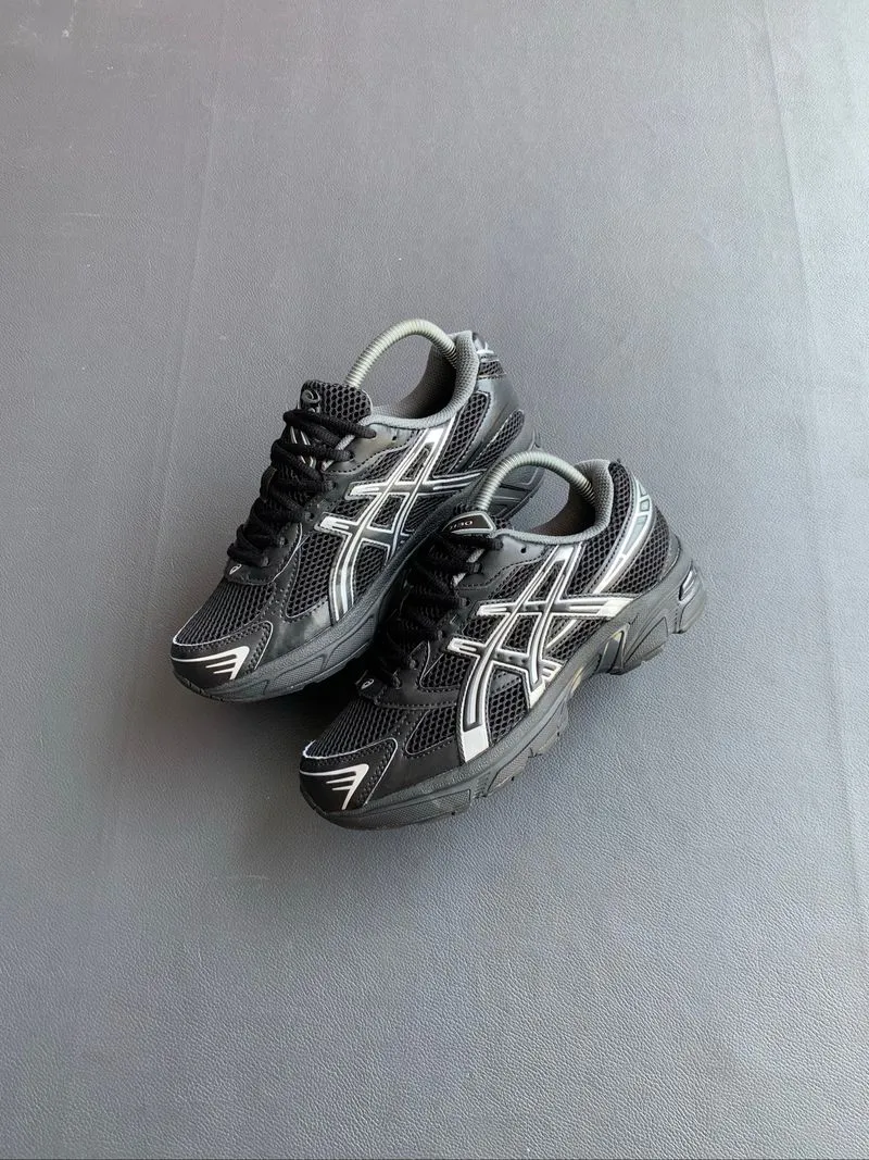 Asics Gel-1130 Black Pure Silver photo 1