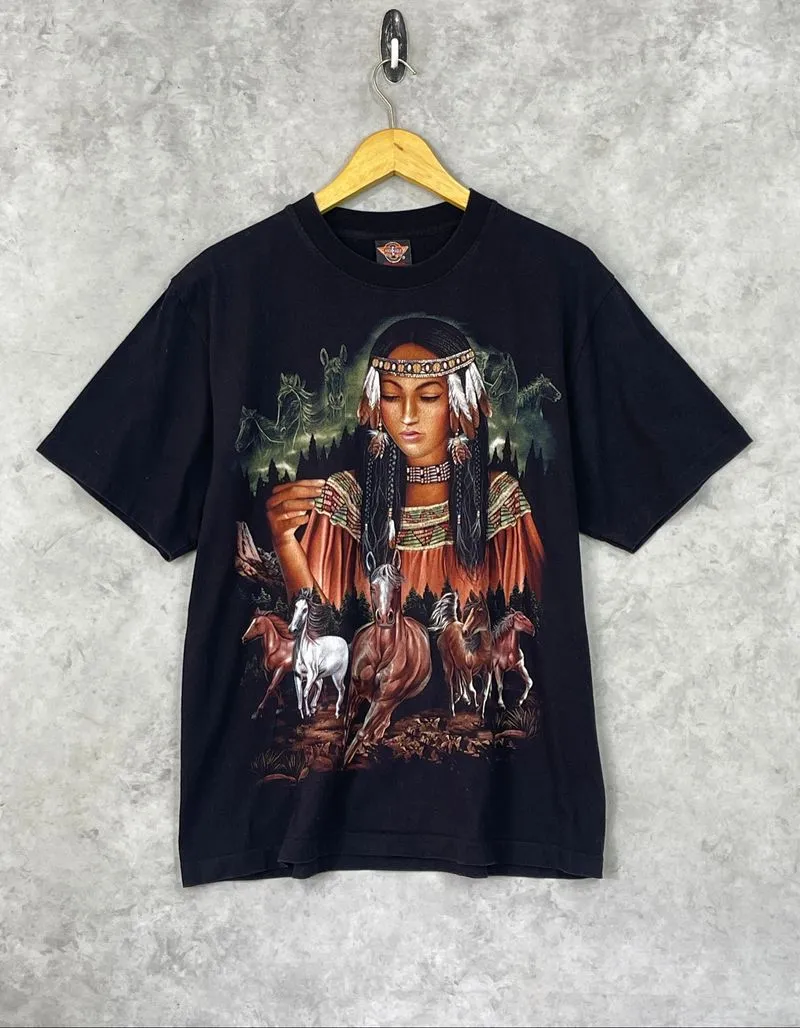 Rock Eagle Native Graphic Tee Pria photo 1