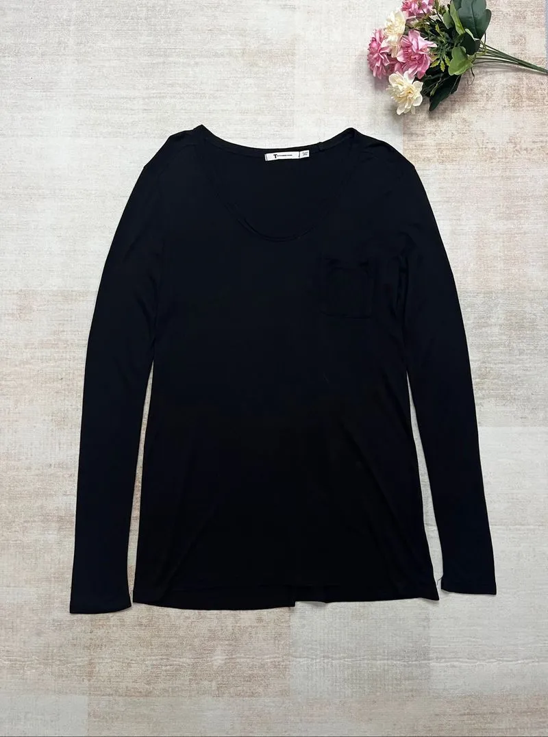 Alexander Wang Pocket Minimalist Black Top Longsleeve photo 1