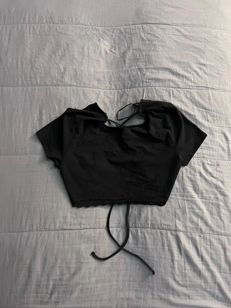 Backless Croptop photo 1