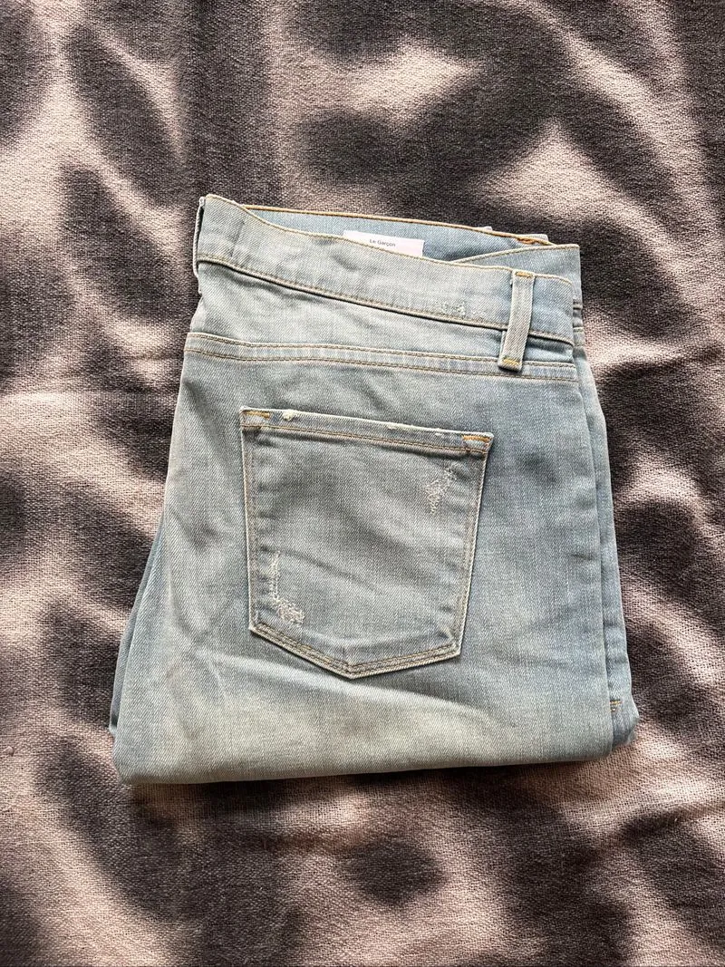 Frame Denim London Los Angeles Ripped Jeans photo 1